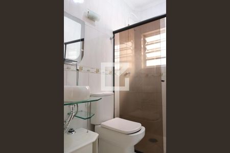 Casa à venda com 179m², 3 quartos e 3 vagasBanheiro da Suíte