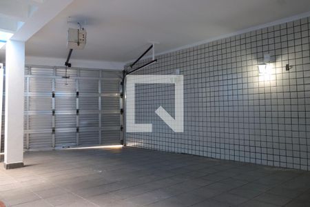 Casa à venda com 179m², 3 quartos e 3 vagasgaragem