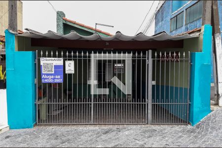 Casa para alugar com 104m², 2 quartos e 2 vagasFachada