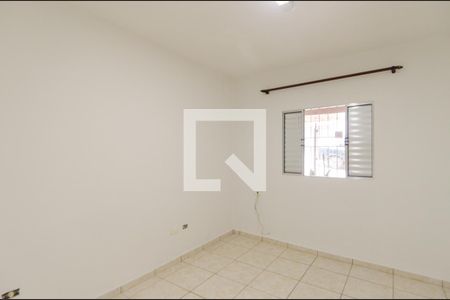Casa para alugar com 104m², 2 quartos e 2 vagasQuarto 1