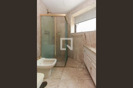 Apartamento à venda com 390m², 4 quartos e 5 vagas Apartamento à venda com 390m², 4 quartos e 5 vagasSuíte 1