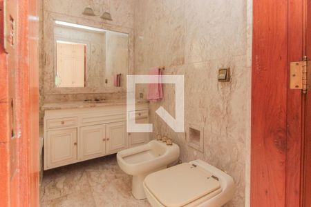 Apartamento à venda com 390m², 4 quartos e 5 vagas Apartamento à venda com 390m², 4 quartos e 5 vagasSuíte 3