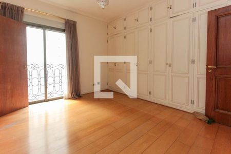 Apartamento à venda com 390m², 4 quartos e 5 vagas Apartamento à venda com 390m², 4 quartos e 5 vagasSuíte 3