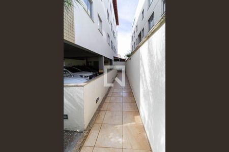 Apartamento para alugar com 60m², 2 quartos e 1 vagaEntrada