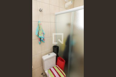 Casa à venda com 180m², 3 quartos e 2 vagasBanheiro da Suíte 2