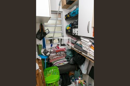 Casa à venda com 180m², 3 quartos e 2 vagasÁrea de Serviço