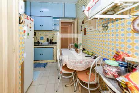 Apartamento à venda com 150m², 3 quartos e 1 vagaCozinha