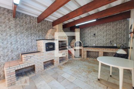 Apartamento à venda com 60m², 2 quartos e 1 vagaChurrasqueira