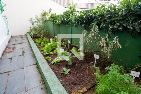 Apartamento à venda com 60m², 2 quartos e 1 vagaÁrea comum - Horta comunitária