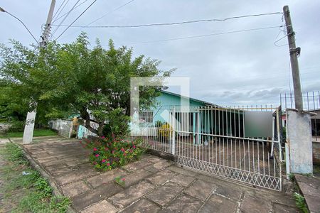 Casa à venda com 110m², 3 quartos e 2 vagasFachada