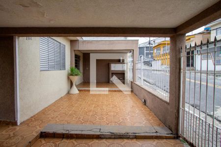 Casa à venda com 400m², 6 quartos e 5 vagas Casa à venda com 400m², 6 quartos e 5 vagasGaragem