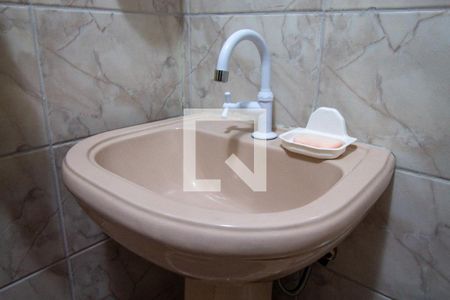 Casa à venda com 400m², 6 quartos e 5 vagas Casa à venda com 400m², 6 quartos e 5 vagasBanheiro (casa 3)