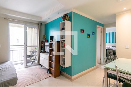 Sala de apartamento à venda com 2 quartos, 55m² em Parque Maria Domitila, São Paulo