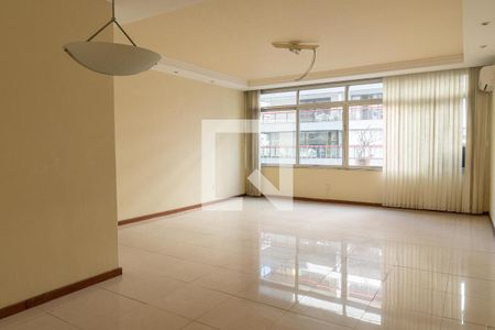 Apartamento à venda com 149m², 3 quartos e 1 vagaSala 