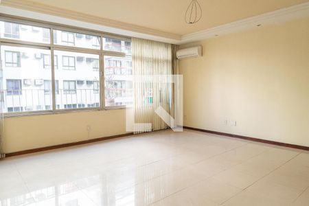 Sala  de apartamento à venda com 3 quartos, 149m² em Icaraí, Niterói