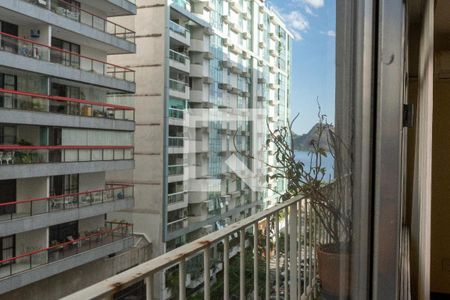 Vista da Sala  de apartamento à venda com 3 quartos, 149m² em Icaraí, Niterói