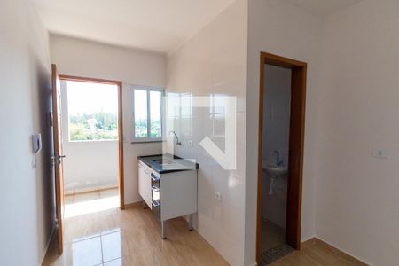 Sala/Cozinha de apartamento para alugar com 1 quarto, 26m² em Parque Císper, São Paulo