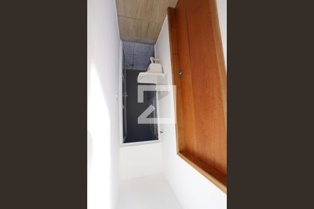 Área de Serviço de kitnet/studio para alugar com 1 quarto, 25m² em Parque Císperfa, São Paulo