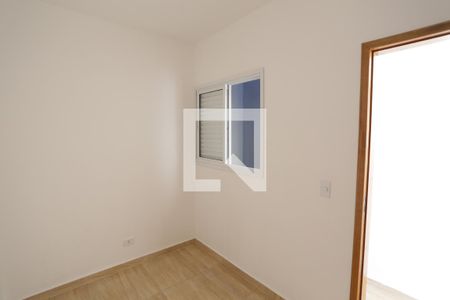 Quarto de kitnet/studio para alugar com 1 quarto, 25m² em Parque Císperfa, São Paulo