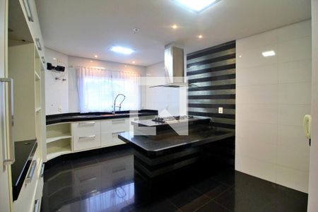 Cozinha de casa à venda com 4 quartos, 400m² em Vila Valparaiso, Santo André