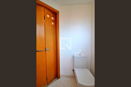 Lavabo de casa à venda com 4 quartos, 400m² em Vila Valparaiso, Santo André