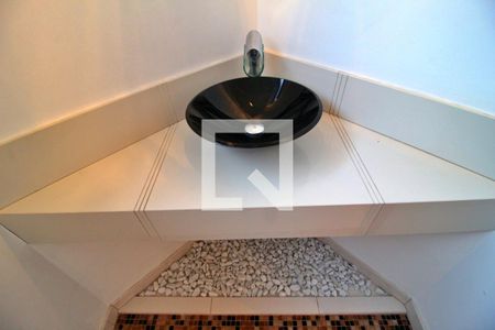 Lavabo de casa à venda com 4 quartos, 400m² em Vila Valparaiso, Santo André