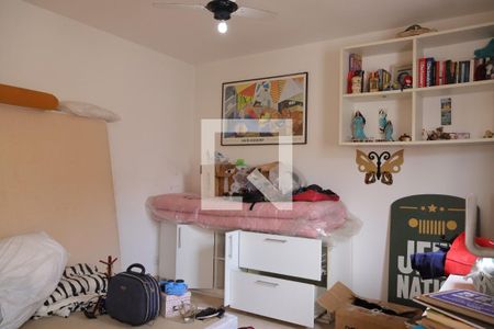 Casa à venda com 134m², 3 quartos e 2 vagassuite 2