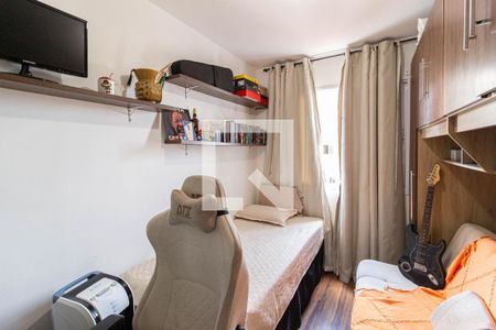 Quarto de apartamento à venda com 2 quartos, 52m² em São Pedro, Osasco