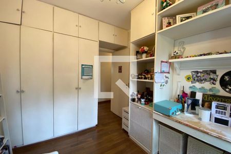 Apartamento à venda com 126m², 3 quartos e 2 vagasQuarto 2