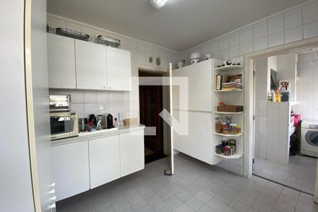 Apartamento à venda com 126m², 3 quartos e 2 vagasCozinha