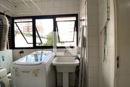 Apartamento à venda com 126m², 3 quartos e 2 vagasÁrea de Serviço