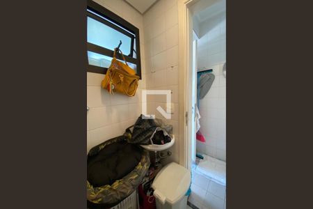 Apartamento à venda com 126m², 3 quartos e 2 vagasBanheiro de Serviço