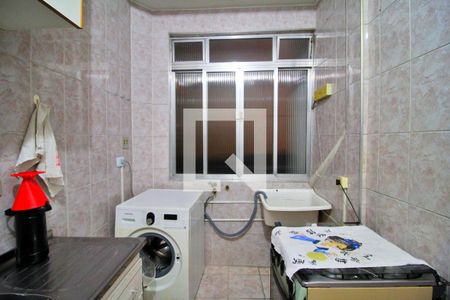 Apartamento para alugar com 66m², 2 quartos e sem vagaCozinha e Área de Serviço