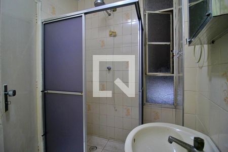 Apartamento para alugar com 66m², 2 quartos e sem vagaBanheiro