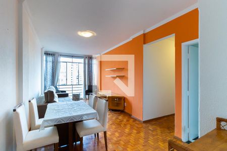 Sala de apartamento para alugar com 2 quartos, 83m² em Centro, Campinas