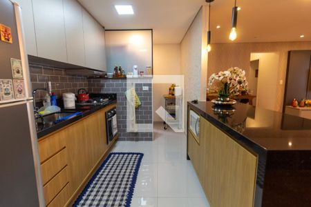 Apartamento à venda com 92m², 2 quartos e 2 vagasCozinha