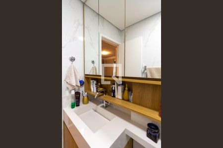 Apartamento à venda com 92m², 2 quartos e 2 vagasBanheiro Suíte 2