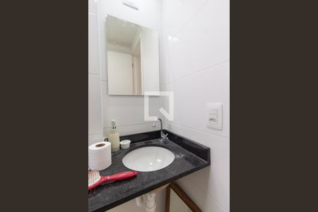 Apartamento para alugar com 40m², 2 quartos e 1 vaga Apartamento para alugar com 40m², 2 quartos e 1 vagaBanheiro