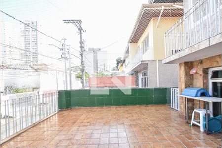 Casa à venda com 130m², 3 quartos e 2 vagasVaranda