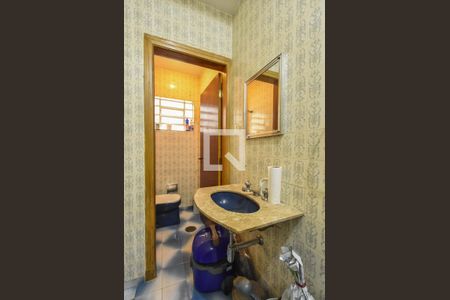 Casa à venda com 130m², 3 quartos e 2 vagasLavabo