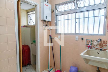 Apartamento para alugar com 100m², 3 quartos e 2 vagas Apartamento para alugar com 100m², 3 quartos e 2 vagasÁrea de Serviço