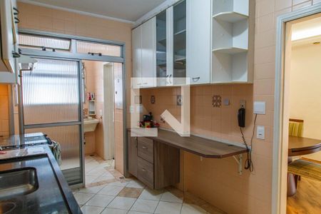 Apartamento para alugar com 100m², 3 quartos e 2 vagas Apartamento para alugar com 100m², 3 quartos e 2 vagasCozinha