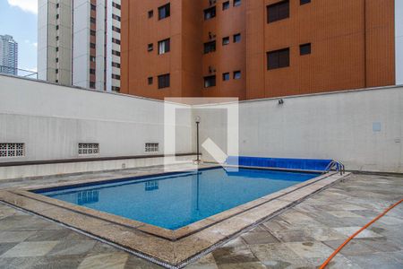 Apartamento para alugar com 100m², 3 quartos e 2 vagas Apartamento para alugar com 100m², 3 quartos e 2 vagasPiscina