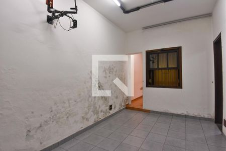 Casa à venda com 200m², 2 quartos e 3 vagas Casa à venda com 200m², 2 quartos e 3 vagasQuarto 1