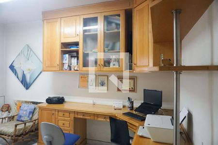 Escritório de casa à venda com 3 quartos, 306m² em Engenheiro Goulart, São Paulo