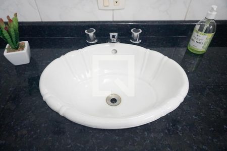 Casa à venda com 306m², 3 quartos e 5 vagasBanheiro Social