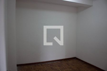 Casa à venda com 674m², 3 quartos e 2 vagasCasa 4