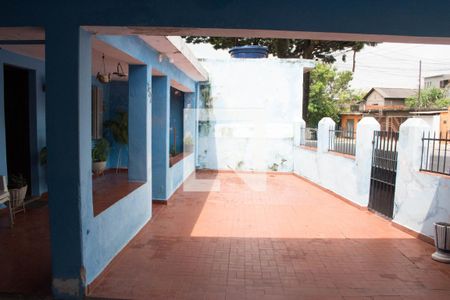 Casa à venda com 674m², 3 quartos e 2 vagasQuintal 