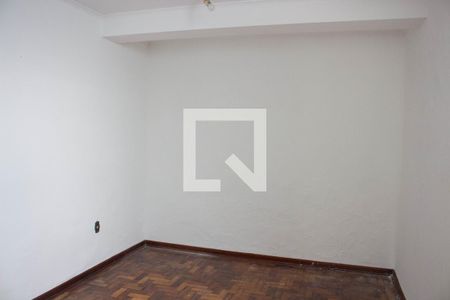 Casa à venda com 674m², 3 quartos e 2 vagasCasa 4