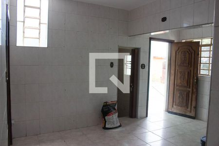 Casa à venda com 674m², 3 quartos e 2 vagasCasa 4